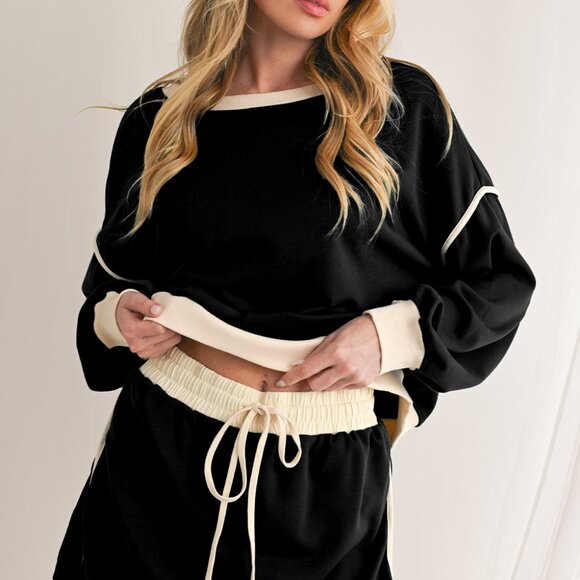 B301 Black Contrast Trim Loose Pullover and Lace Up Skort Set - Picture 4 of 11